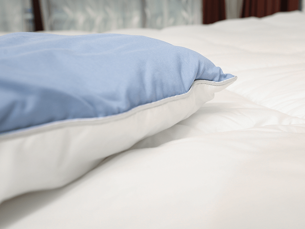 Chăn polyester màu kép